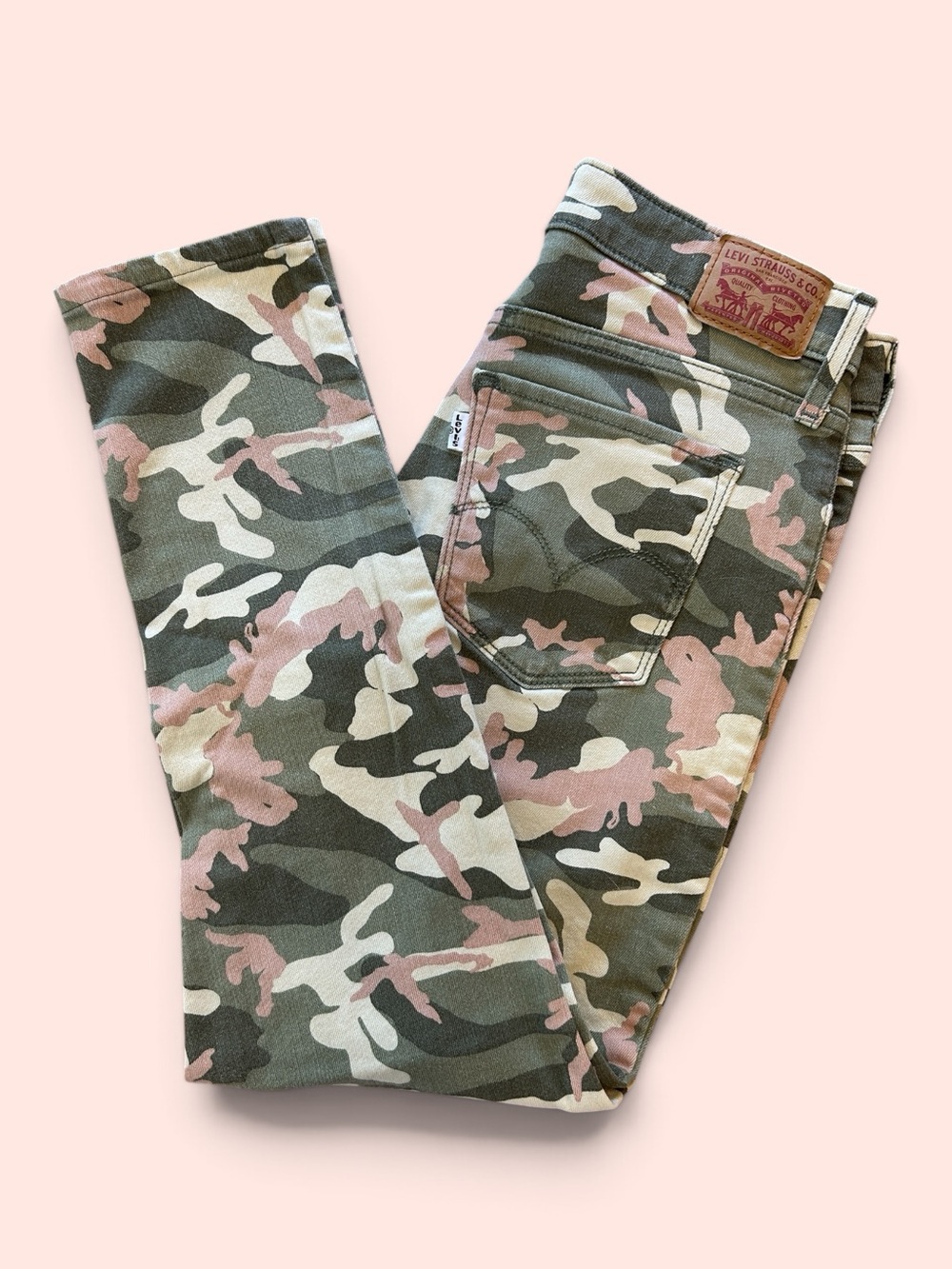 Levi’s Women’s Size 31 Pink/Olive Camo 721 High Rise Skinny Jeans Petite